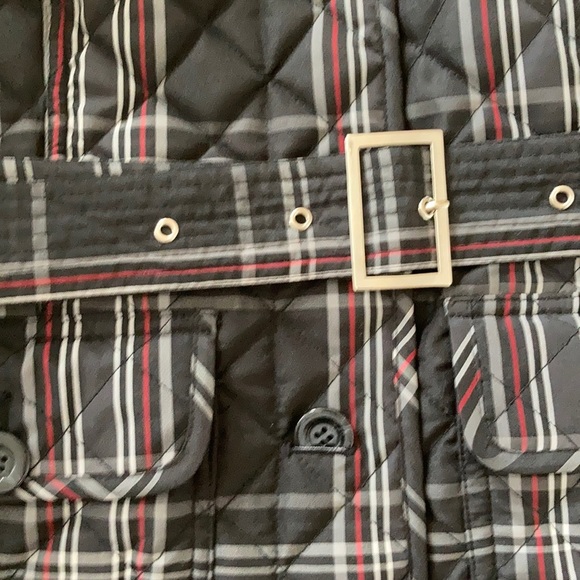 Quilted reversible coat - Picture 3 of 4